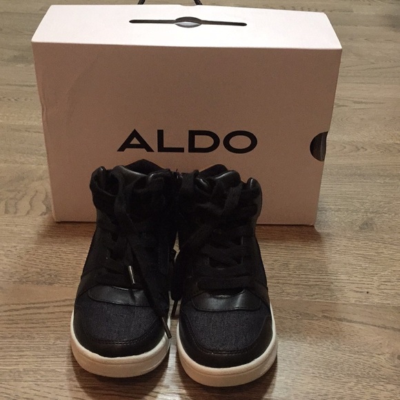 Boys Sz 1/2 Aldo Thelawet Blk Tan high top sneaker - Picture 2 of 14